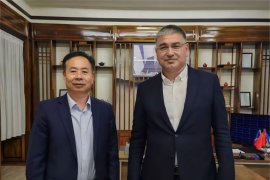 Huashida and Uzbekistan Governor Mahmudaliyev discuss 3pe anti-corrosion production line project