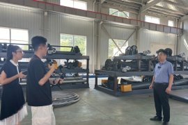 3LPE coated pipe line Factory Huashida accepted an interview with Shandong media