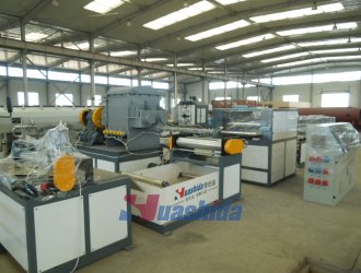 Adhesive coating line of heat shrinkable sleeve Adhesive coating line of heat shrinkable sleeve