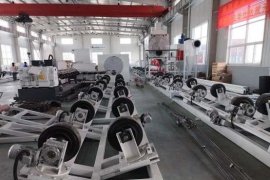 When friends recommended Huashida, Uzbek customers  signed to purchase steel pipe anti-corrosion equipment