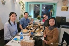 When Huashida participated in the Iranian exhibition, Iranian customers invited us to have an authentic Iranian dinner