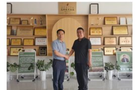 Huashida and Chenggang have joined hands to promote cooperation on insulation pipe equipment
