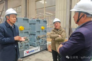 Linyi client trusts Huashida and signs for two sets of steel pipe anti-corrosion equipment.